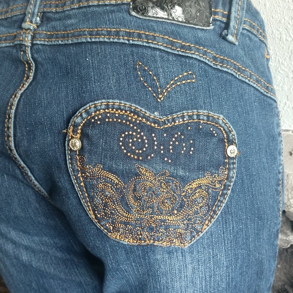 apple bottom skinny jeans